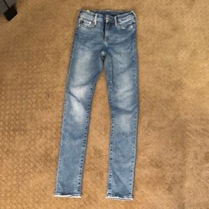 Light wash jeans